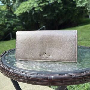 Kate Spade ♠️ Nika Cedar Wallet